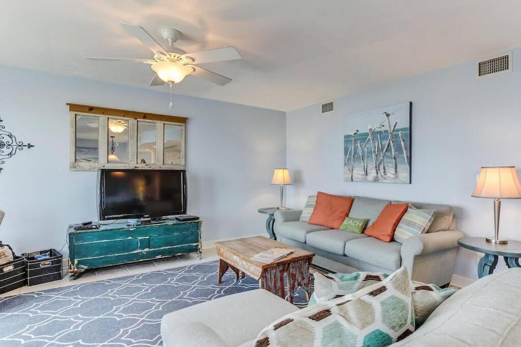 Oceanfront Retreat With A Remarkable View. New! 퍼난디나 비치 외부 사진