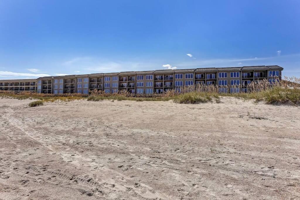 Oceanfront Retreat With A Remarkable View. New! 퍼난디나 비치 외부 사진