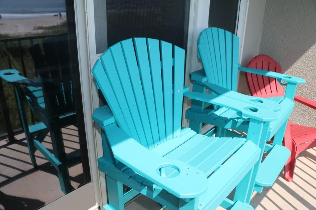 Oceanfront Retreat With A Remarkable View. New! 퍼난디나 비치 외부 사진